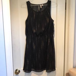 Black and gold dress size L